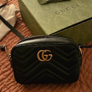 Gucci Marmont Small Shoulder Bag